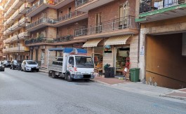 1f53ca48-de4c-42bd-81e7-dea7a9756f0e