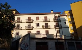 c18c162b-4647-403d-b93c-d631701594e4